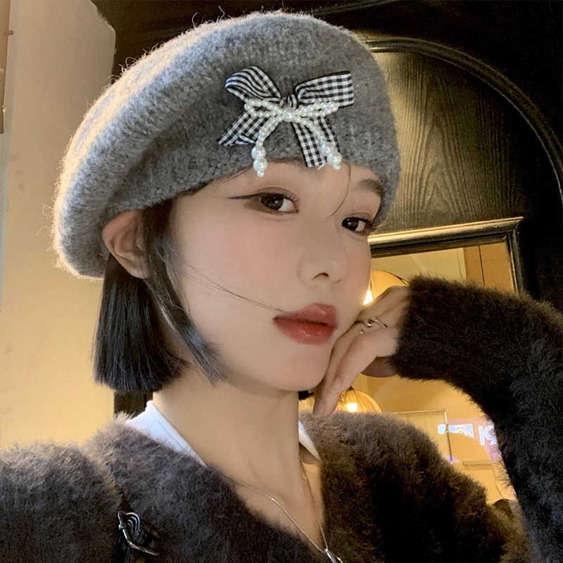 Versatile warm bow beret autumn and winter new windproof hat children casual sweet painter bud hat One Size
Versatile warm bow beret autumn and winter new windproof hat children casual sweet painter bud hat One Size