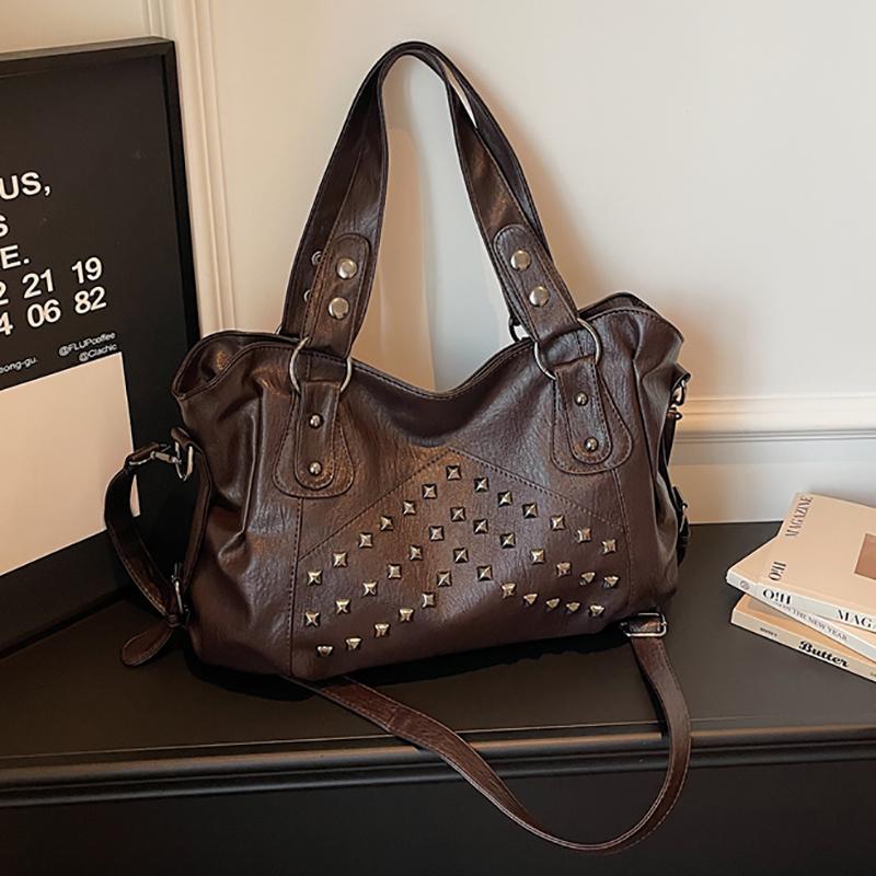Retro Commuter Single Shoulder Bag for Women 2026New Rivet Tote Bag Large Capacity Travel Handbag Fashion Commuter Crossbody Bag
Retro Commuter Single Shoulder Bag for Women 2026New Rivet Tote Bag Large Capacity Travel Handbag Fashion Commuter Crossbody Bag