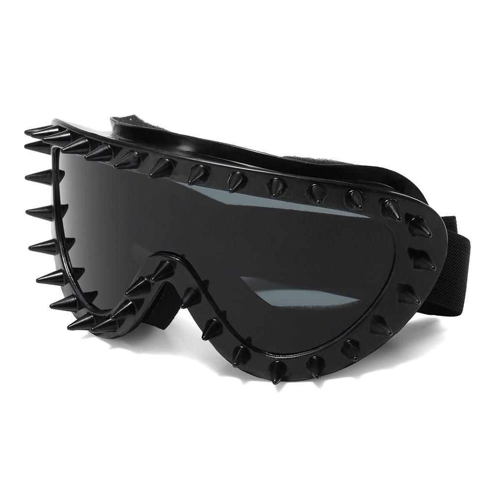 Exaggerated Style Cycling & Skiing Windproof Goggles
Exaggerated Style Cycling & Skiing Windproof Goggles