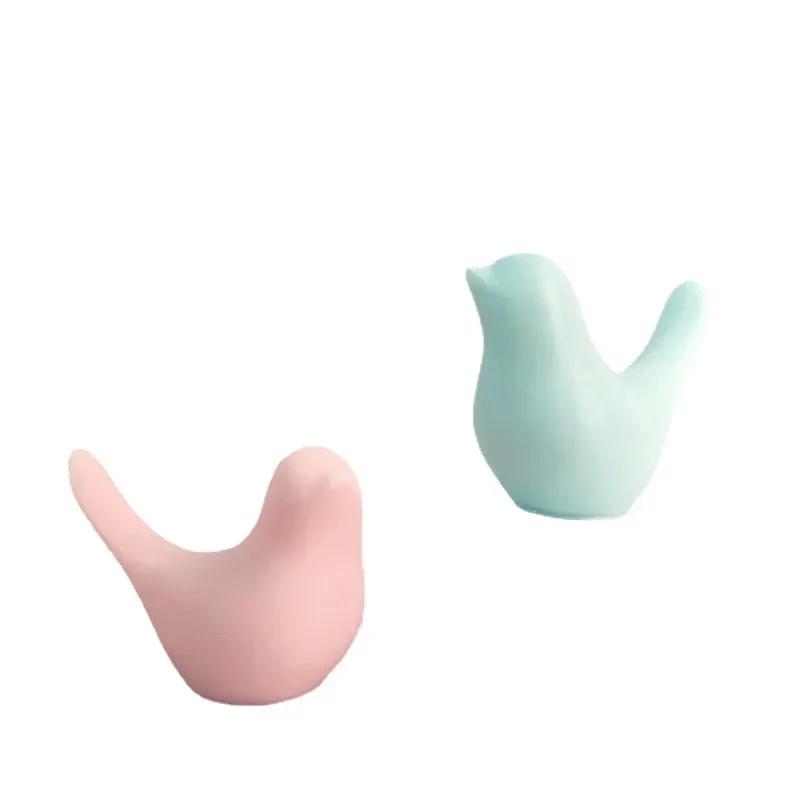 Wedding Souvenir Candle Supplies Nordic Simple Bird Shaped Silicone Mold Homemade Ice Tray Resin Epoxy Mold Home Decoration A
Wedding Souvenir Candle Supplies Nordic Simple Bird Shaped Silicone Mold Homemade Ice Tray Resin Epoxy Mold Home Decoration A