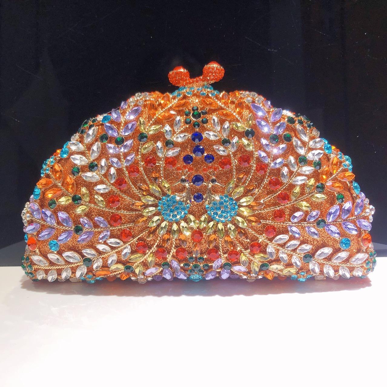 WHTUOHENG Rhinestone Evening Clutch Purses Crystal Wedding Peacock Bridal Bags Luxury Diamond Party Prom Purses And Handbags 19.5cmX11cmX5cm
WHTUOHENG Rhinestone Evening Clutch Purses Crystal Wedding Peacock Bridal Bags Luxury Diamond Party Prom Purses And Handbags 19.5cmX11cmX5cm