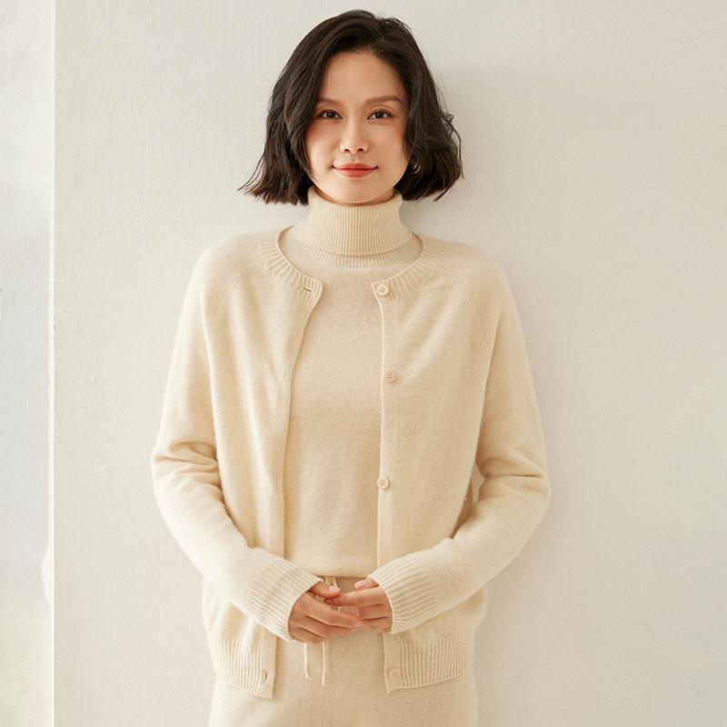 Женский кашемировый кардиган Qinghe cashmere 100% кашемир осенне-зимний кашемировый утолщенный кардиган мягкий и теплый L бежевый
Женский кашемировый кардиган Qinghe cashmere 100% кашемир осенне-зимний кашемировый утолщенный кардиган мягкий и теплый L бежевый