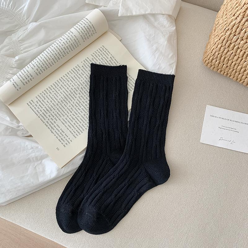 Female Spring and Summer New Mesh Twist Close Skin Month Son Long Tube Pile Cotton Socks 1 pair
Female Spring and Summer New Mesh Twist Close Skin Month Son Long Tube Pile Cotton Socks 1 pair
