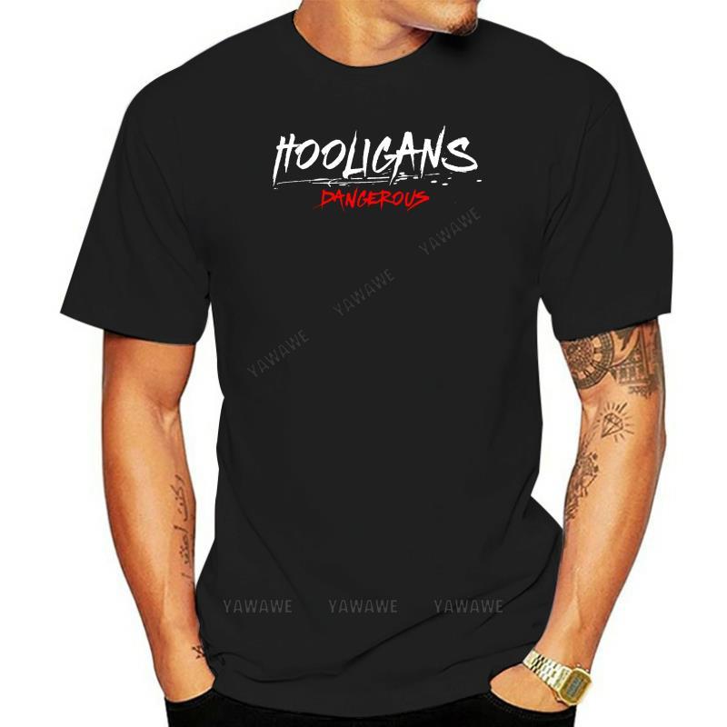 Hooligans Dangerous Ultras Unisexs Черная хлопковая футболка унисекс Футболка хорошего качества унисекс Цветная модная повседневная футболка с круглым вырезом для подростков
Hooligans Dangerous Ultras Unisexs Черная хлопковая футболка унисекс Футболка хорошего качества унисекс Цветная модная повседневная футболка с круглым вырезом для подростков