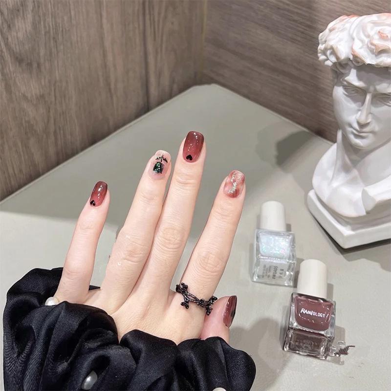 Elegantly Curated Short Wearable Ume Rose Nail Stickers - Gentle Style False Nail Art Pieces
Elegantly Curated Short Wearable Ume Rose Nail Stickers - Gentle Style False Nail Art Pieces