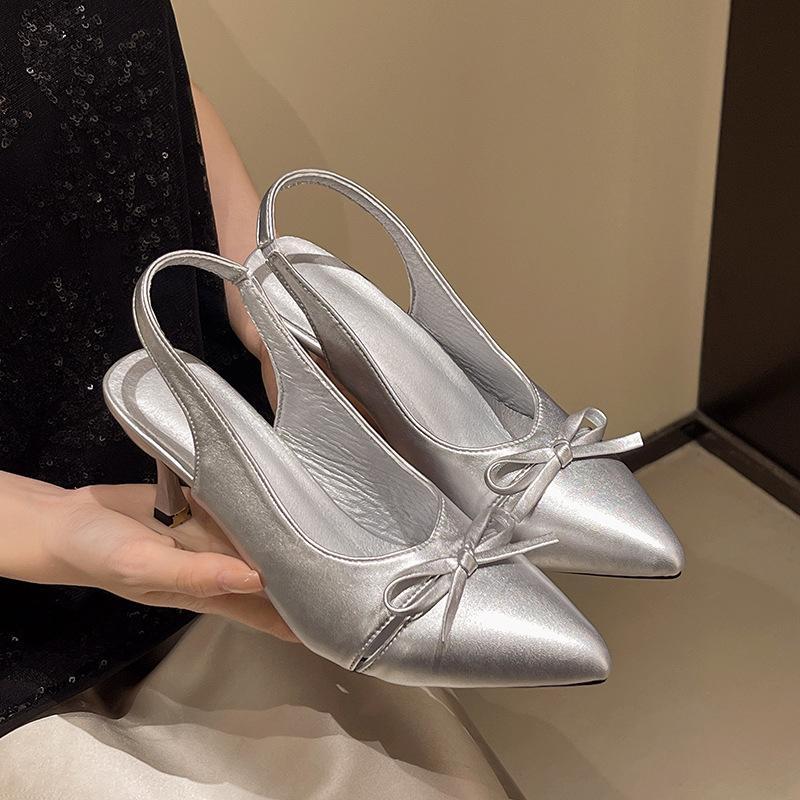 Bow high heels bag head sandals 2025 summer new temperament celebrity nude pointed single shoes 35 серебряный
Bow high heels bag head sandals 2025 summer new temperament celebrity nude pointed single shoes 35 серебряный