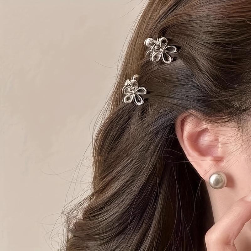 Shiny Finish Hair Clip - Elegant Floral Mini Scrunchie for Women - Golden-Tone Metal Shark Grip Hair Accessory with Intricate Flower Design
Shiny Finish Hair Clip - Elegant Floral Mini Scrunchie for Women - Golden-Tone Metal Shark Grip Hair Accessory with Intricate Flower Design