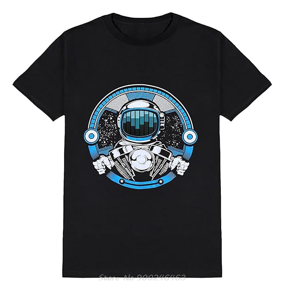 Women Graphic LED Tshirt Sound Activated Glow Tshirt Casual Summer Short Sleeve Unisex Cotton Cute Tops Tees Funny Oneck T Shirt 4XL
Women Graphic LED Tshirt Sound Activated Glow Tshirt Casual Summer Short Sleeve Unisex Cotton Cute Tops Tees Funny Oneck T Shirt 4XL