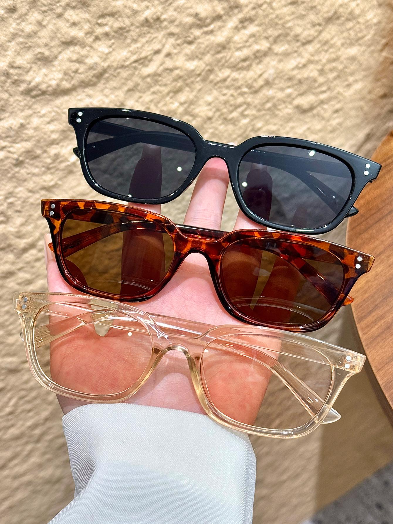 3Pcs Trendy Cat-Eye Frame Sunglasses Set Fashion Accessories/Metal Stud Design Satisfies Daily Styling Replacement Needs
3Pcs Trendy Cat-Eye Frame Sunglasses Set Fashion Accessories/Metal Stud Design Satisfies Daily Styling Replacement Needs