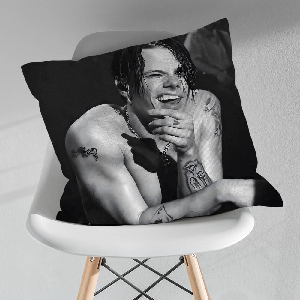 Rock YYungblud Singer YB Pillow Case For 30x30cm45x45cm55x55cm For Home Bedroom Decoration And Protector 30x30cm
Rock YYungblud Singer YB Pillow Case For 30x30cm45x45cm55x55cm For Home Bedroom Decoration And Protector 30x30cm
