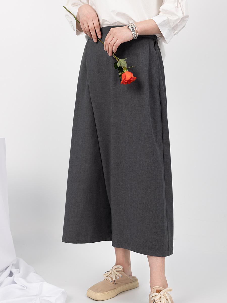Women s Casual Cropped Skirt-Pants: Elastic Waist, Loose Wide Leg, Slanted Placket S (Waist 26-27) серый
Women s Casual Cropped Skirt-Pants: Elastic Waist, Loose Wide Leg, Slanted Placket S (Waist 26-27) серый