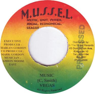 7inch Record MR. VEGAS Music NONE M.U.S.S.E.L. 2000 Jamaica Reggae Ska Dub Used
7inch Record MR. VEGAS Music NONE M.U.S.S.E.L. 2000 Jamaica Reggae Ska Dub Used