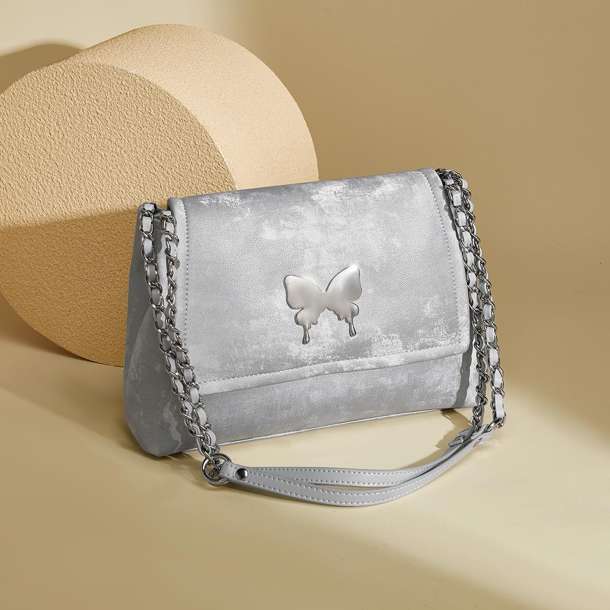 FOXER Lady s Shoulder Bag PU Leather Elegant Women s Handbag Butterfly Decoration Shinning Eye-catching Best Gift for Girlfriend
FOXER Lady s Shoulder Bag PU Leather Elegant Women s Handbag Butterfly Decoration Shinning Eye-catching Best Gift for Girlfriend