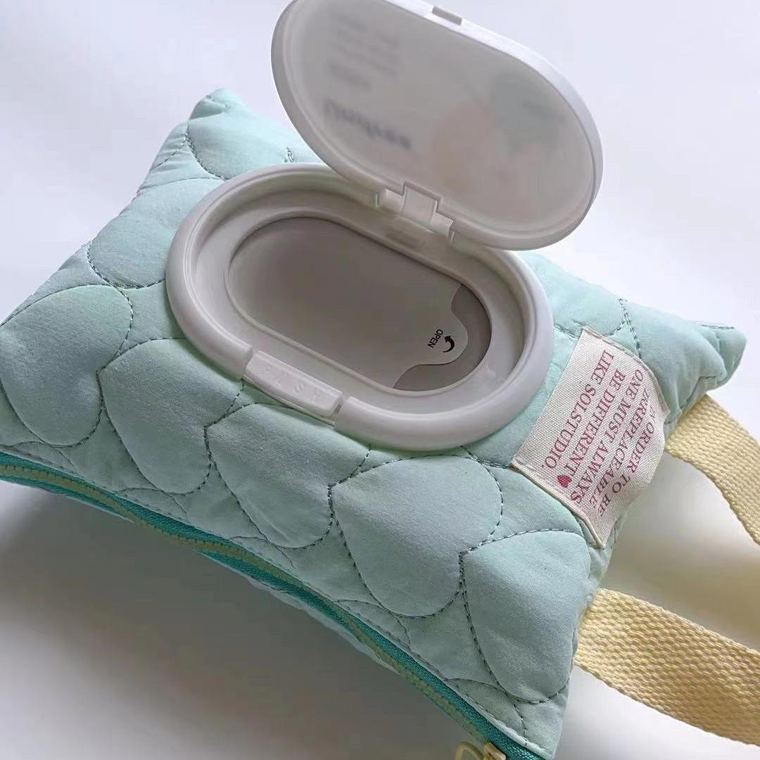 Macaron Color Wet Wipe Storage Bag & Car Tissue Holder for Baby Stroller 23*17CM
Macaron Color Wet Wipe Storage Bag & Car Tissue Holder for Baby Stroller 23*17CM