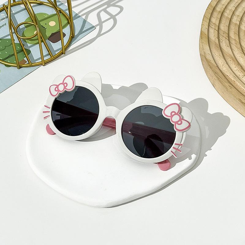 Girl s Bow-Adorned Summer Sunglasses Cute UV-Protected Eyewear Fashion Glasses for Kids Outdoor Activities Katie белый
Girl s Bow-Adorned Summer Sunglasses Cute UV-Protected Eyewear Fashion Glasses for Kids Outdoor Activities Katie белый
