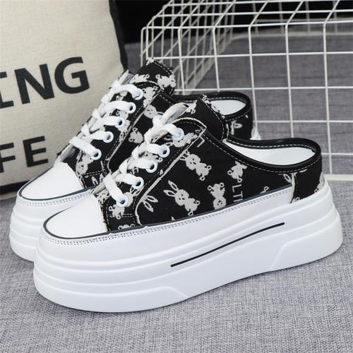 Модные полутапочки Baotou из парусины, женская новая летняя верхняя одежда, универсальная, с толстой подошвой, внутренняя высота 8 см, без каблука, без застежек 40 чёрный
Модные полутапочки Baotou из парусины, женская новая летняя верхняя одежда, универсальная, с толстой подошвой, внутренняя высота 8 см, без каблука, без застежек 40 чёрный