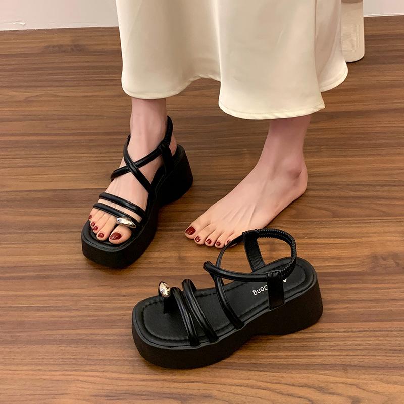 2025 summer new toe wear simple lazy beach shoes women s thick-soled square head muffin cool slippers 40 бежевий
2025 summer new toe wear simple lazy beach shoes women s thick-soled square head muffin cool slippers 40 бежевий