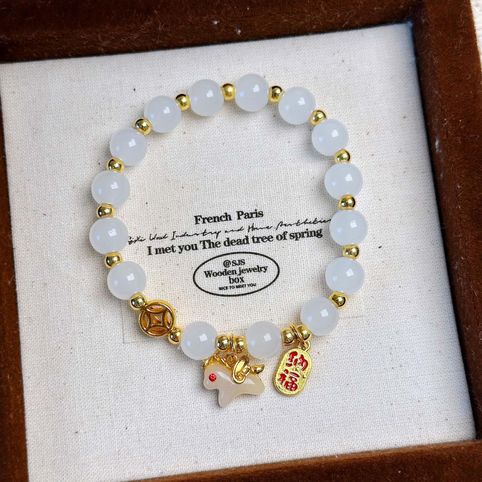 Fu Pai Na Fu Women s Chinese Style Little Horse Beaded Bracelet
Fu Pai Na Fu Women s Chinese Style Little Horse Beaded Bracelet