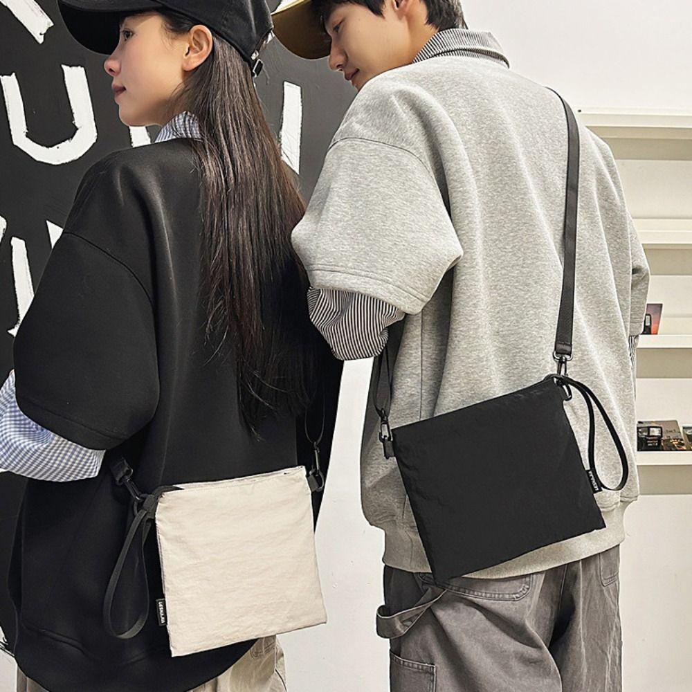 Causal Sports Shoulder Bag Lightweight Messenger Bag Simple Nylon Small Crossbody Bag Outdoor зелений
Causal Sports Shoulder Bag Lightweight Messenger Bag Simple Nylon Small Crossbody Bag Outdoor зелений