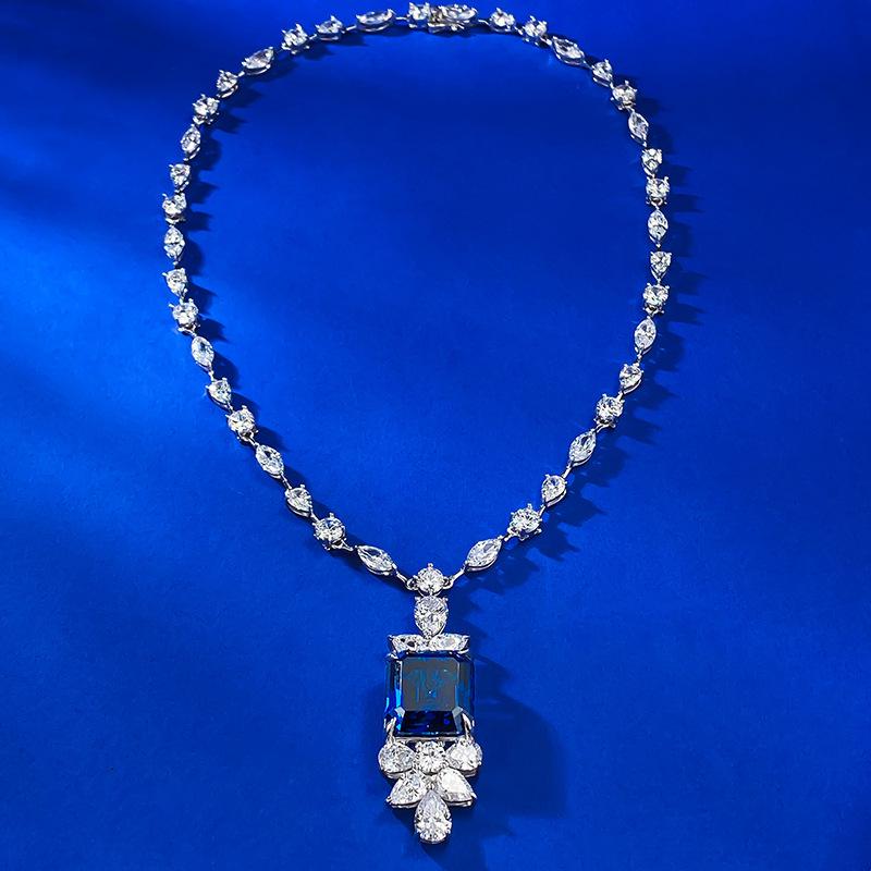 Lulu Tong 2024 Роскошное колье с квадратной подвеской королевского синего цвета, серебро 925 пробы, 43 см 925 Silver
Lulu Tong 2024 Роскошное колье с квадратной подвеской королевского синего цвета, серебро 925 пробы, 43 см 925 Silver