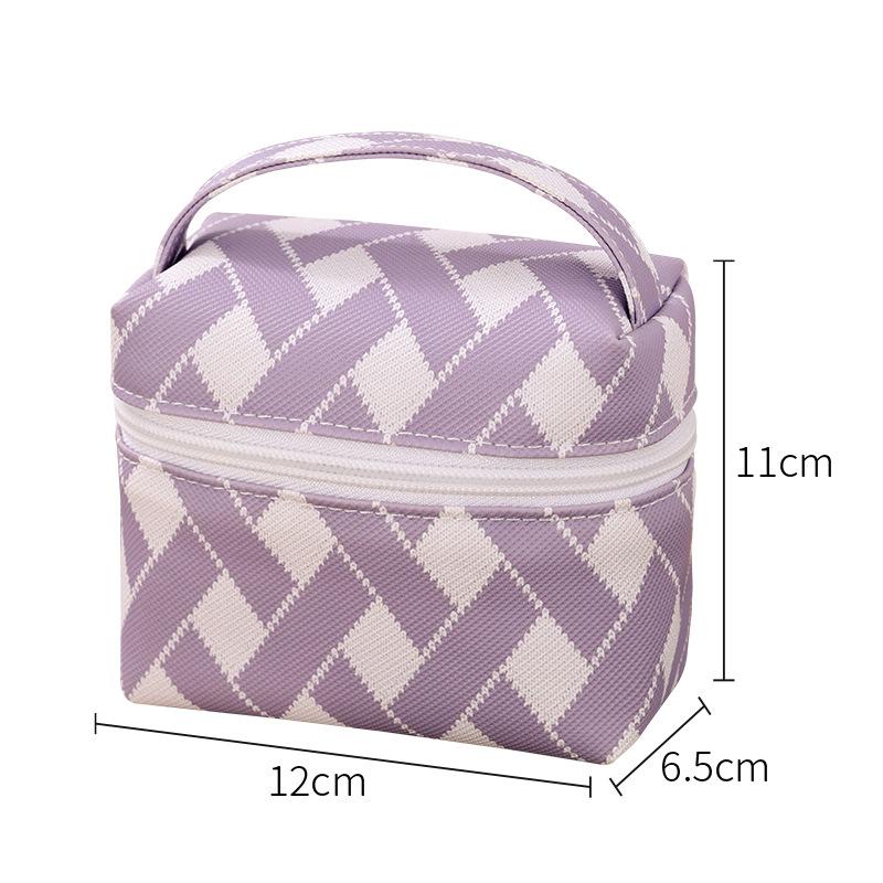 Grid Pattern Trendy Waterproof Makeup Bag Large Capacity Travel Storage Bag StyleA
Grid Pattern Trendy Waterproof Makeup Bag Large Capacity Travel Storage Bag StyleA
