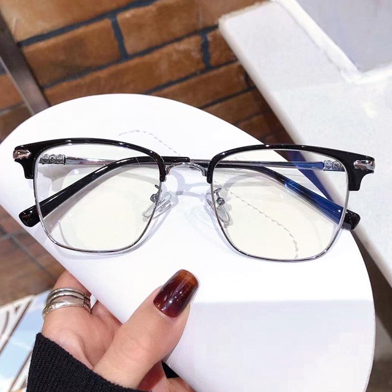 Half-Rim Myopia Glasses: Trendy European & American Style Anti-Blue Light Frames for Men & Women 0° Anti-Blue Light Glasses
Half-Rim Myopia Glasses: Trendy European & American Style Anti-Blue Light Frames for Men & Women 0° Anti-Blue Light Glasses