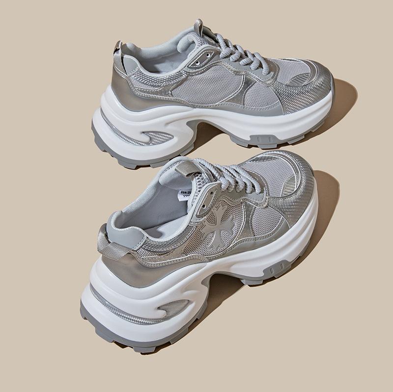 Spring and summer platform dad shoes women s small fashion versatile breathable running shoes soft-soled casual sports shoes trendy cool 40 серебряный
Spring and summer platform dad shoes women s small fashion versatile breathable running shoes soft-soled casual sports shoes trendy cool 40 серебряный
