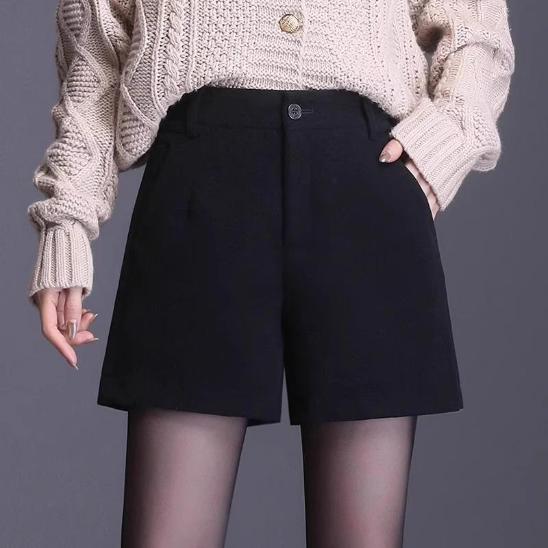 Women s Woolen Booty Shorts - Plus Size, Black, Autumn/Winter 2024 Collection M чёрный
Women s Woolen Booty Shorts - Plus Size, Black, Autumn/Winter 2024 Collection M чёрный