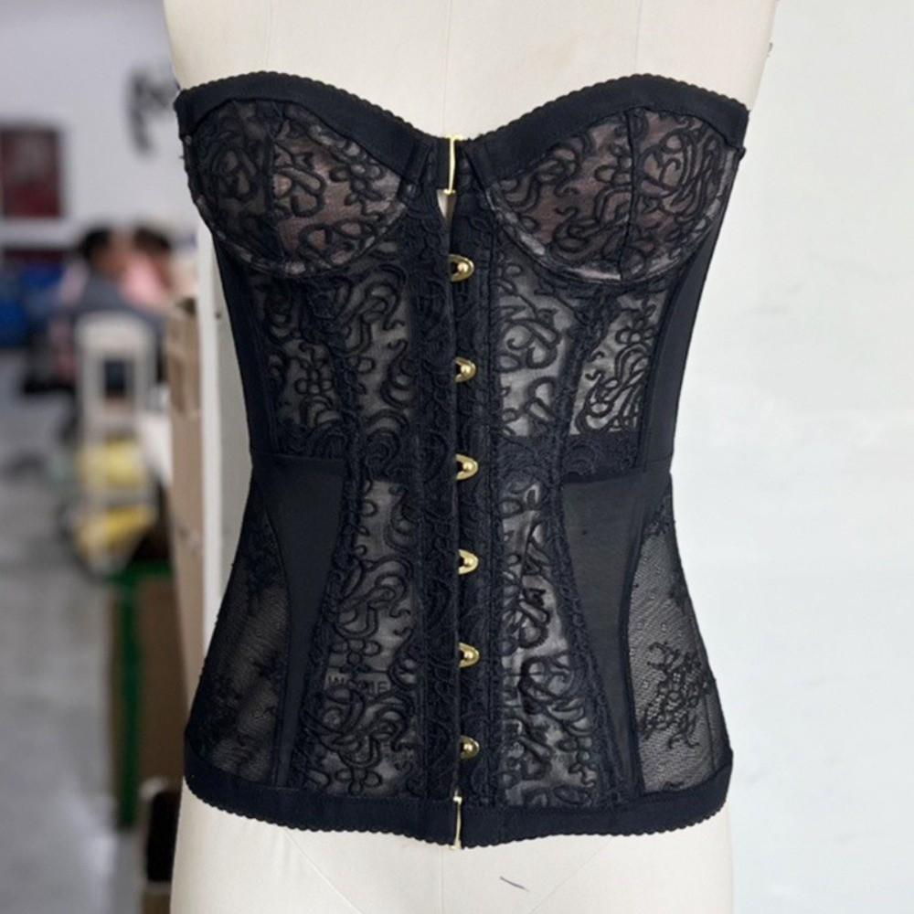 Sexy Style Black Women Strapless Top Lace Hollow Out See Through Top Corset Vest Party Vacation Wear XS
Sexy Style Black Women Strapless Top Lace Hollow Out See Through Top Corset Vest Party Vacation Wear XS