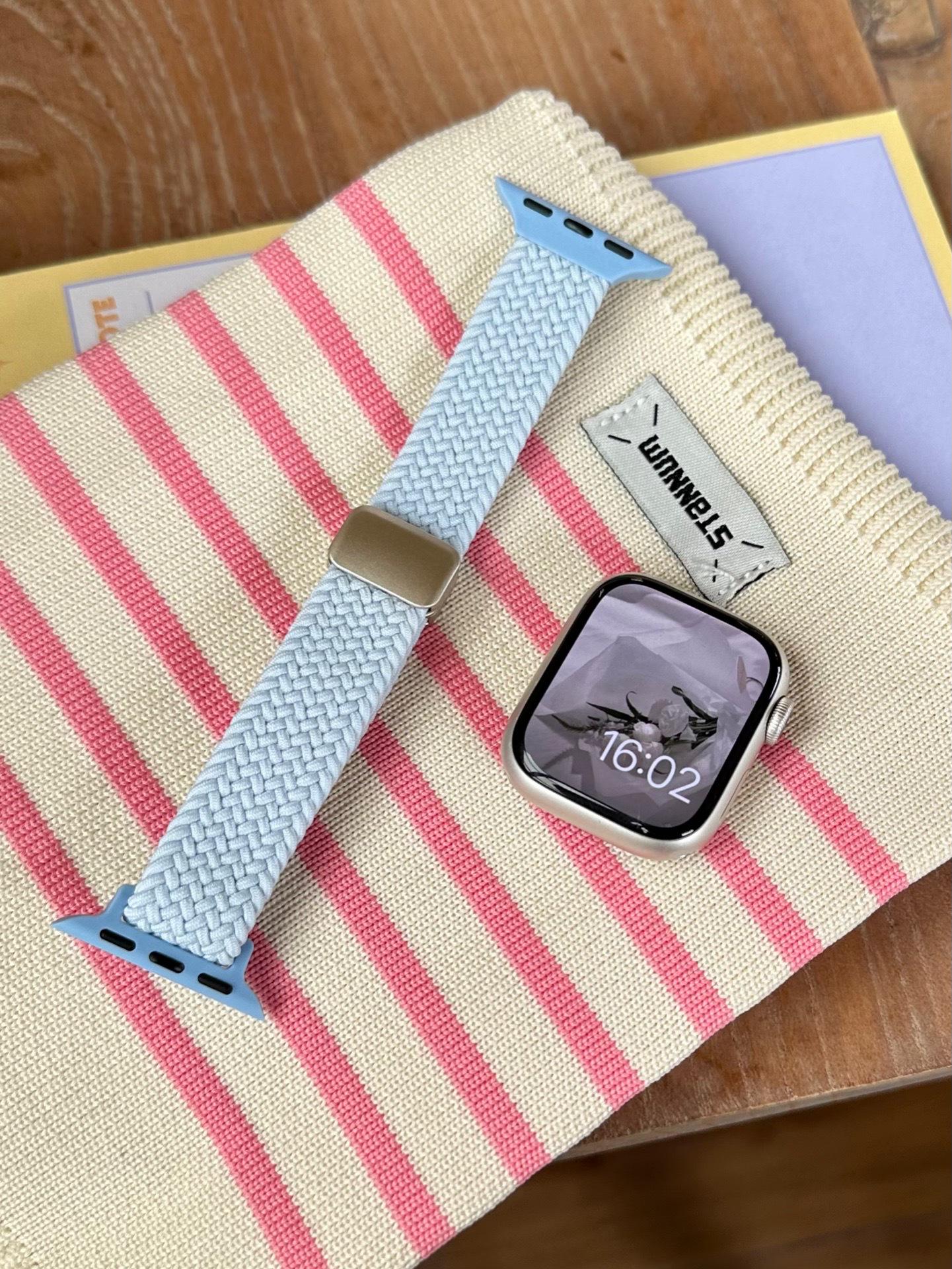 Slim Weave Strap for Apple Watch Series 4-10, SE 42/44/45/46/49mm
Slim Weave Strap for Apple Watch Series 4-10, SE 42/44/45/46/49mm