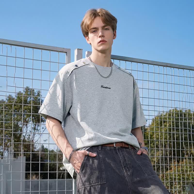 MEDE Men s Metal Buckle Loose Fit Letter Print T-Shirt XL
MEDE Men s Metal Buckle Loose Fit Letter Print T-Shirt XL