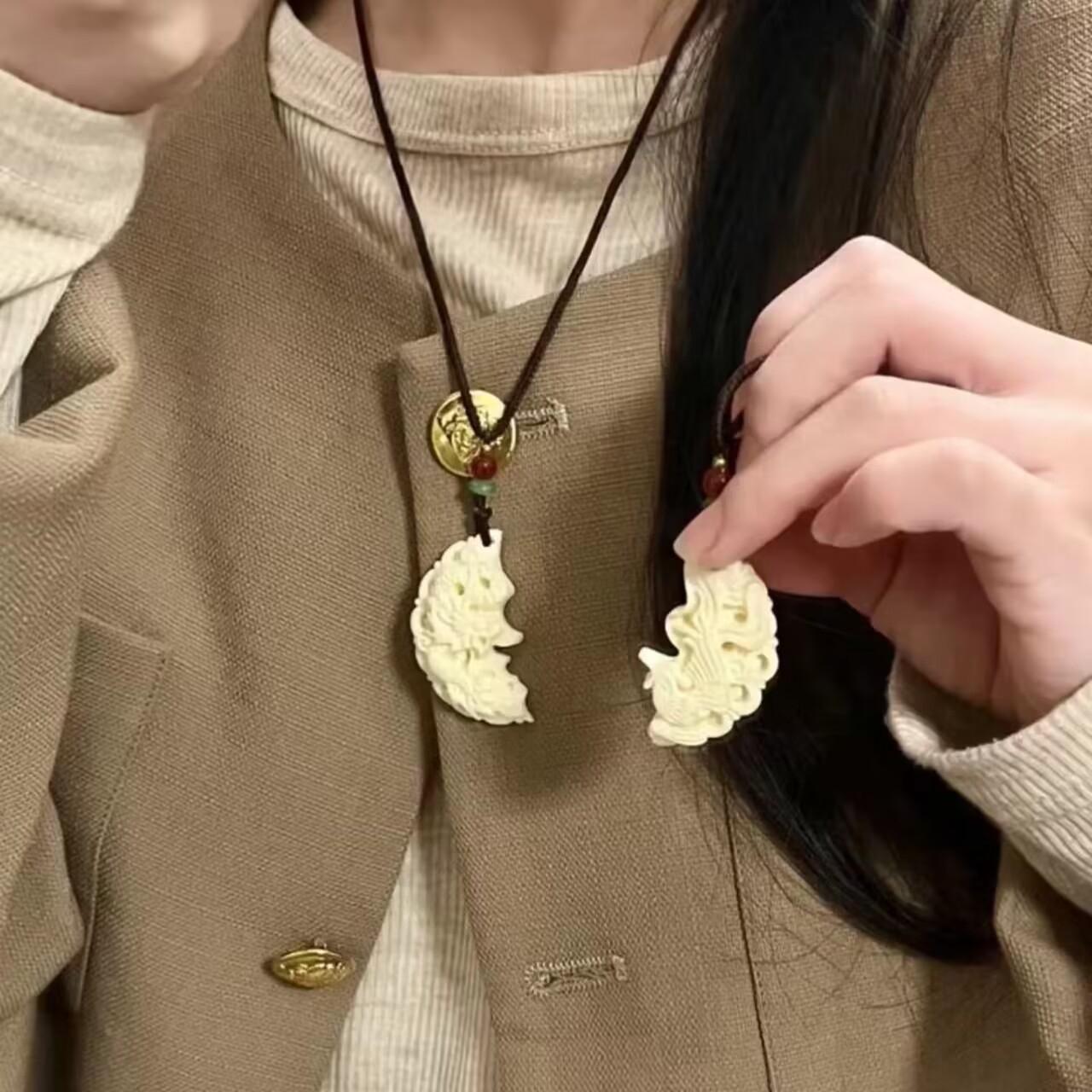 Кулон цвета слоновой кости с фруктами дракона Феникса для пар, мужчин и женщин, пара подвесок, ювелирное ожерелье, отправлено на День святого Валентина
Кулон цвета слоновой кости с фруктами дракона Феникса для пар, мужчин и женщин, пара подвесок, ювелирное ожерелье, отправлено на День святого Валентина