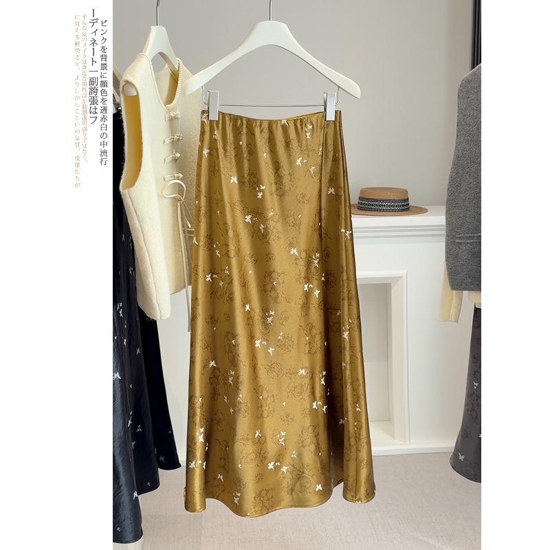 New Chinese butterfly print smooth acetic acid satin fishtail dress women s spring new high waist thin hip skirt XL жовтий
New Chinese butterfly print smooth acetic acid satin fishtail dress women s spring new high waist thin hip skirt XL жовтий
