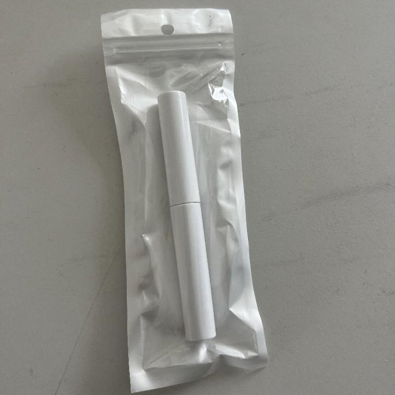 First Gen Bluetooth Earbud & Keyboard Cleaning Pen
First Gen Bluetooth Earbud & Keyboard Cleaning Pen