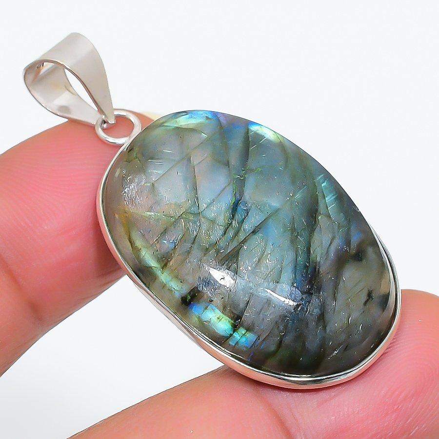 Natural Labradorite Gemstone 925 Sterling Silver Jewelry Pendant 1.77 a0Q99
Natural Labradorite Gemstone 925 Sterling Silver Jewelry Pendant 1.77 a0Q99