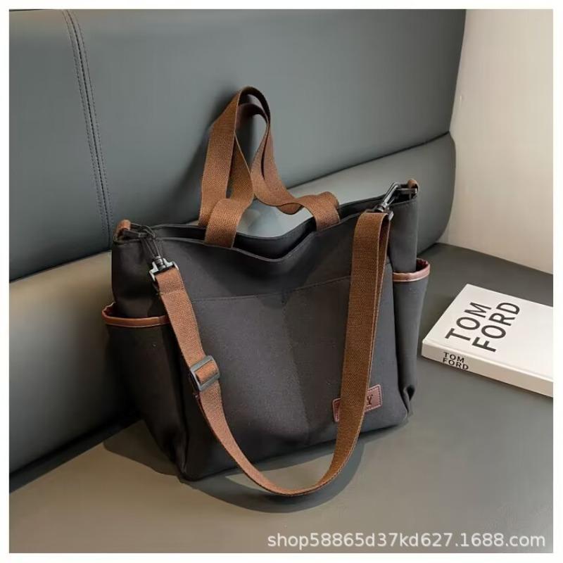 New large tote bag new multi-pocket underarm bag large capacity women s bag multi-functional simple one-shoulder crossbody women s bag чорний
New large tote bag new multi-pocket underarm bag large capacity women s bag multi-functional simple one-shoulder crossbody women s bag чорний