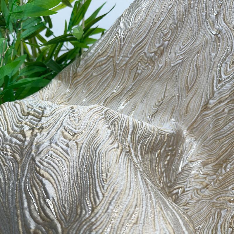 100x142cm Gilding Nigerian Style Jacquard Brocade Fabric 3D Texture Gold Wire Wave Pattern Fabric for Women Elegant Dress DIY 100x142cm
100x142cm Gilding Nigerian Style Jacquard Brocade Fabric 3D Texture Gold Wire Wave Pattern Fabric for Women Elegant Dress DIY 100x142cm