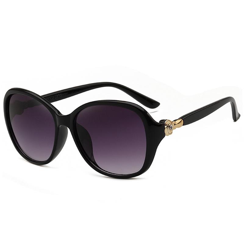 Sunglasses Women S High-End Sense Diamond-Encrusted Sunglasses Shading Summer Korean Tide Fashion Elegant Stall Retro Big
Sunglasses Women S High-End Sense Diamond-Encrusted Sunglasses Shading Summer Korean Tide Fashion Elegant Stall Retro Big