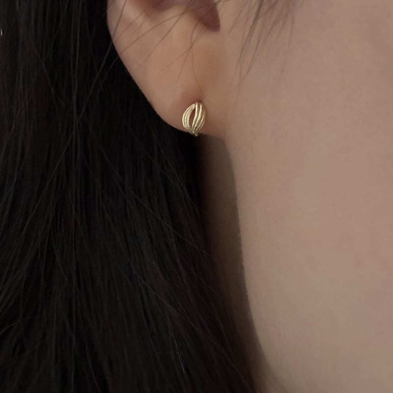 Faye 14k Leaf earrings Rose Gold
Faye 14k Leaf earrings Rose Gold