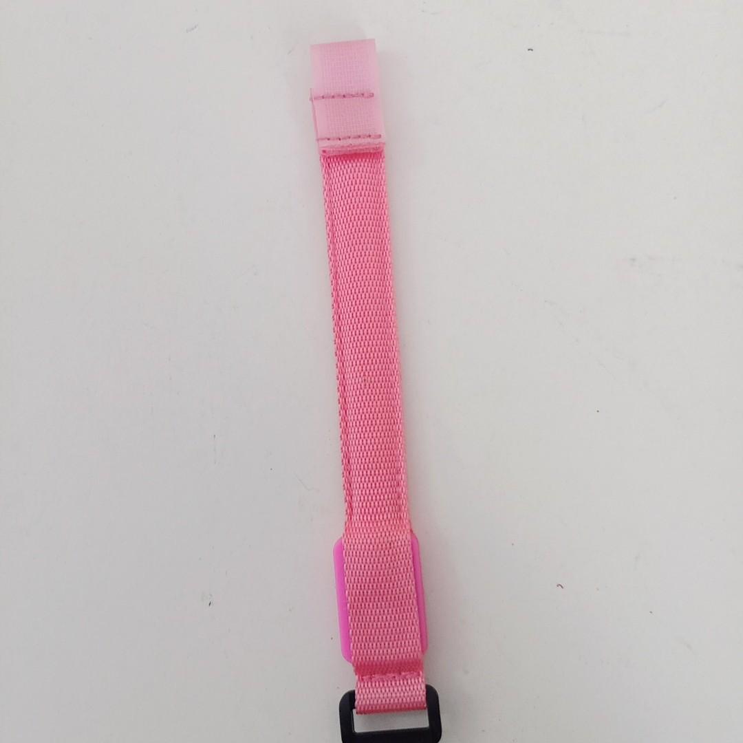 LED Reflective Light-Up Wristband for Outdoor Cycling with Custom Logo
LED Reflective Light-Up Wristband for Outdoor Cycling with Custom Logo