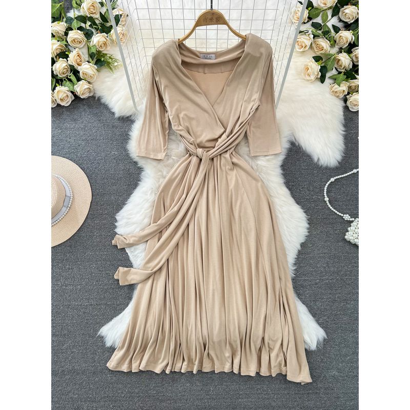 Summer Fashion Lightly Mature Socialite Elegant Short Sleeve V-neck Waist-Controlled Slimming Lacing Mid-Length A- line Large Hem Dress Khaki All yards
Summer Fashion Lightly Mature Socialite Elegant Short Sleeve V-neck Waist-Controlled Slimming Lacing Mid-Length A- line Large Hem Dress Khaki All yards