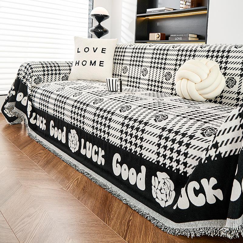 Sofa Towel High-Grade Light Luxury Chenille Sofa Cover Cloth Four Seasons Universal Non-Slip Cover Cover 180*130cm
Sofa Towel High-Grade Light Luxury Chenille Sofa Cover Cloth Four Seasons Universal Non-Slip Cover Cover 180*130cm