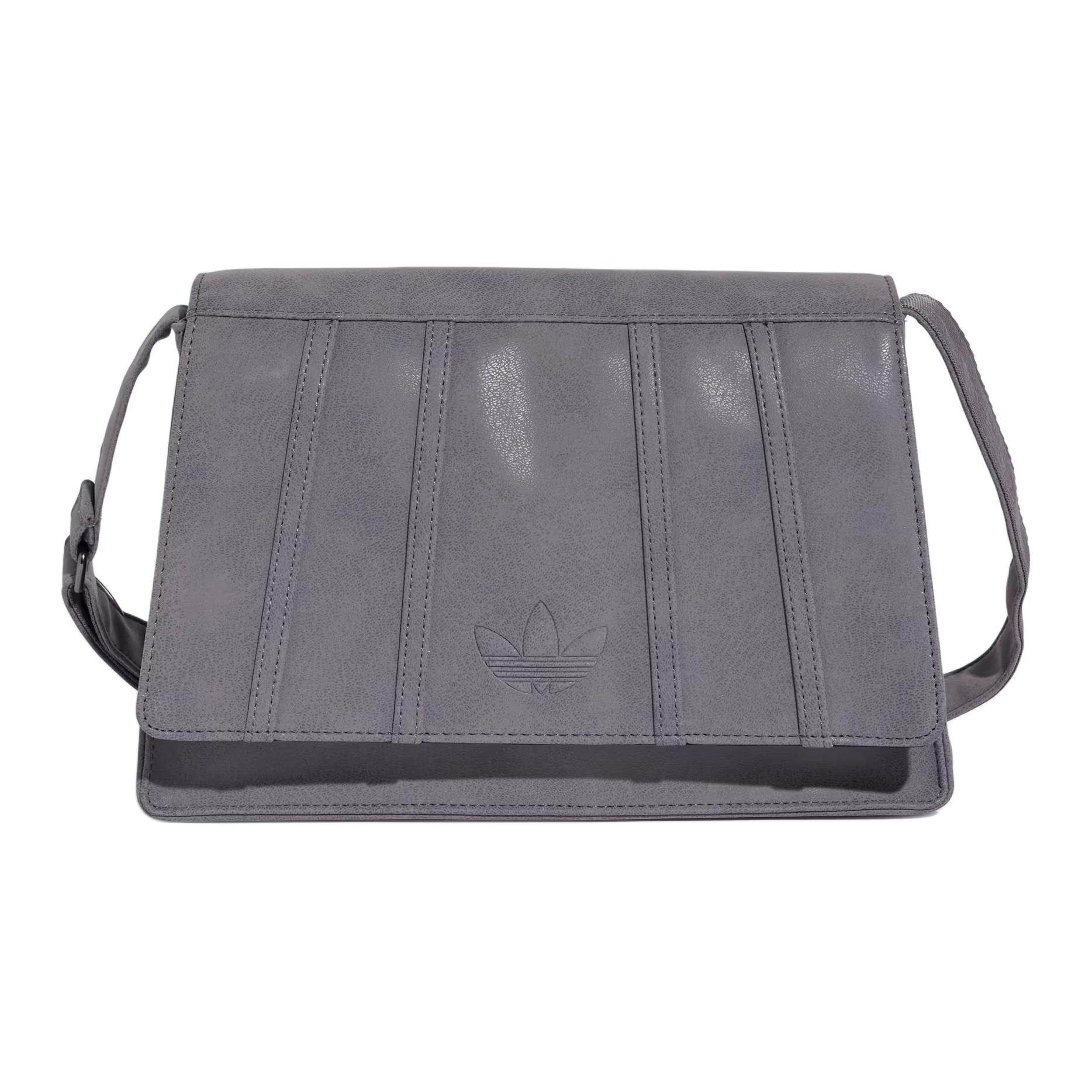 Новая полиуретановая сумка через плечо Adidas Originals Унисекс Серая JW3990 27.9*8.1*17.0CM
Новая полиуретановая сумка через плечо Adidas Originals Унисекс Серая JW3990 27.9*8.1*17.0CM