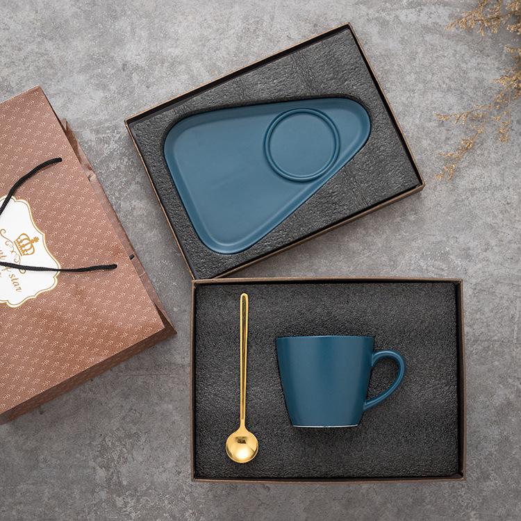Elegant Ceramic Coffee Cup Set with Spoon & Dessert Plate - Perfect for Afternoon Tea 240ml
Elegant Ceramic Coffee Cup Set with Spoon & Dessert Plate - Perfect for Afternoon Tea 240ml