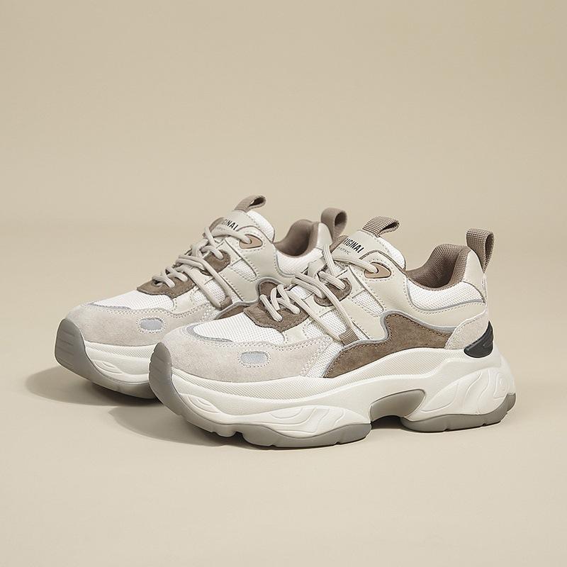 Retro dad shoes soft leather thick soles 2025 new spring and autumn versatile casual versatile sports shoes women s shoes trend 35 бежевий
Retro dad shoes soft leather thick soles 2025 new spring and autumn versatile casual versatile sports shoes women s shoes trend 35 бежевий