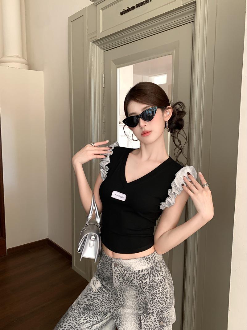 2026 Summer V-Neck Ruffle Puff Sleeve Cropped Vest - Slimming and Flattering Women s Top One Size чорний
2026 Summer V-Neck Ruffle Puff Sleeve Cropped Vest - Slimming and Flattering Women s Top One Size чорний