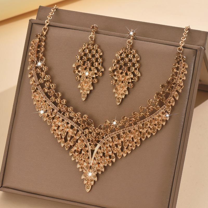 Meier Best selling full diamond necklace earrings suitfashion gift accessories
Meier Best selling full diamond necklace earrings suitfashion gift accessories