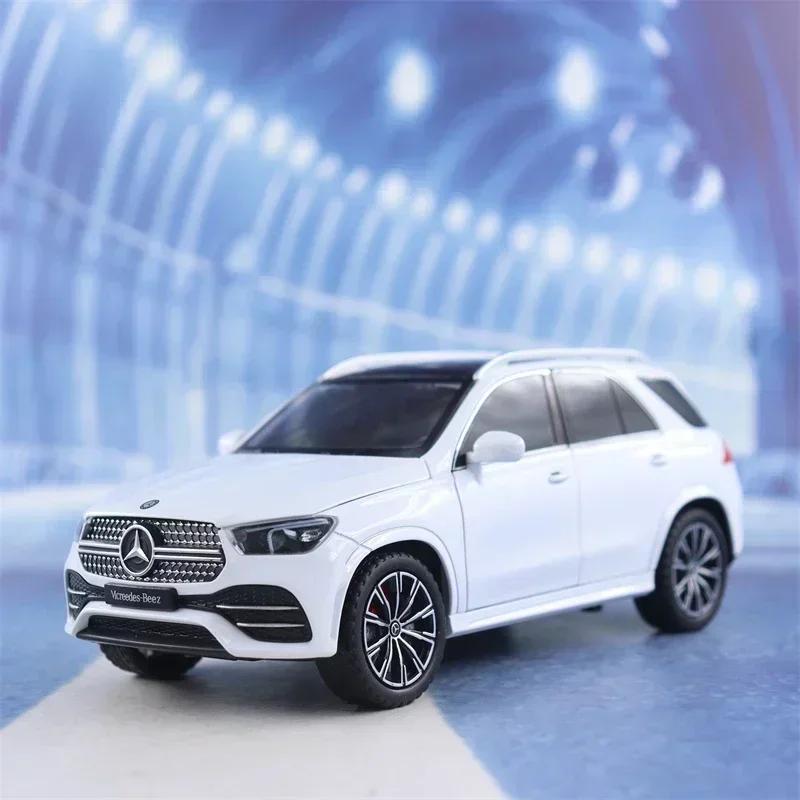 1:24 Mercedes-Benz GLE350 SUV High Simulation Diecast Metal Alloy Model car Sound Light Pull Back Collection Kids Toy Gifts
1:24 Mercedes-Benz GLE350 SUV High Simulation Diecast Metal Alloy Model car Sound Light Pull Back Collection Kids Toy Gifts