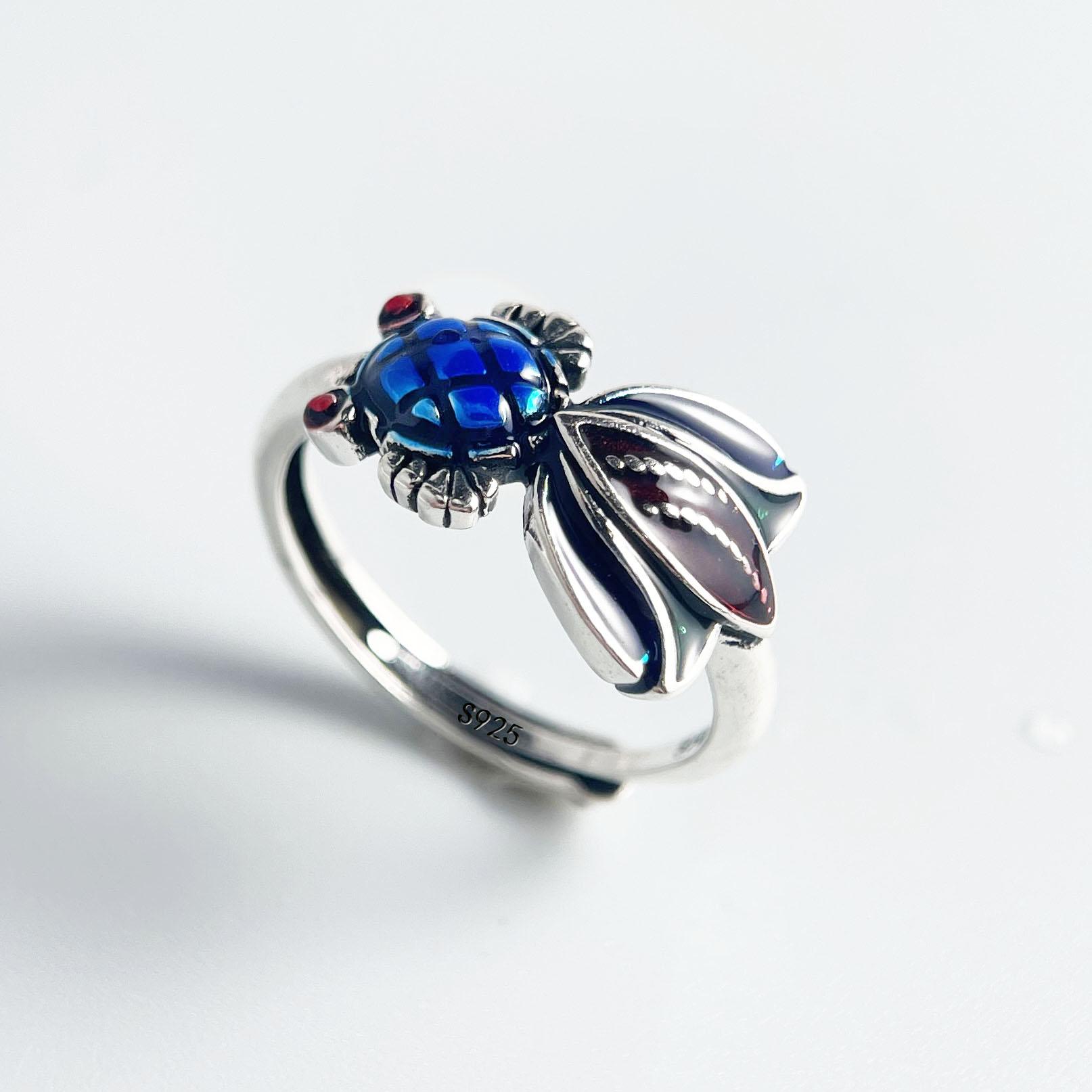 BF CLUB 925 Sterling Rings for Women Simple Geometric Handmade Irregular Retro Blue Fish Ring Allergy For Birthday Gift resizable
BF CLUB 925 Sterling Rings for Women Simple Geometric Handmade Irregular Retro Blue Fish Ring Allergy For Birthday Gift resizable