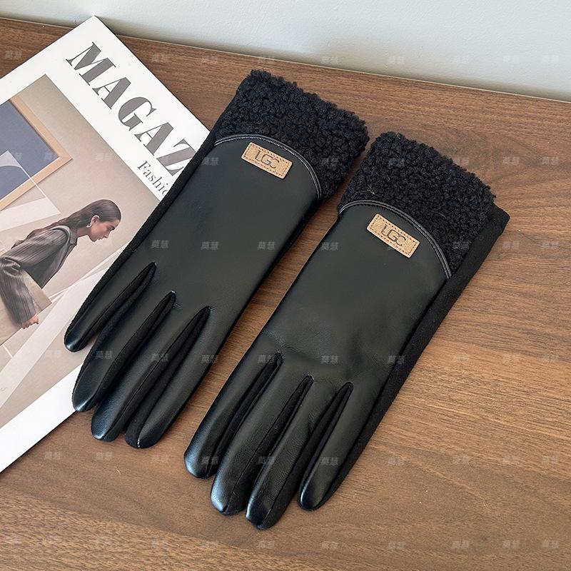 Gloves women s winter velvet thickened warm PU suede cold-proof driving leather gloves чорний
Gloves women s winter velvet thickened warm PU suede cold-proof driving leather gloves чорний